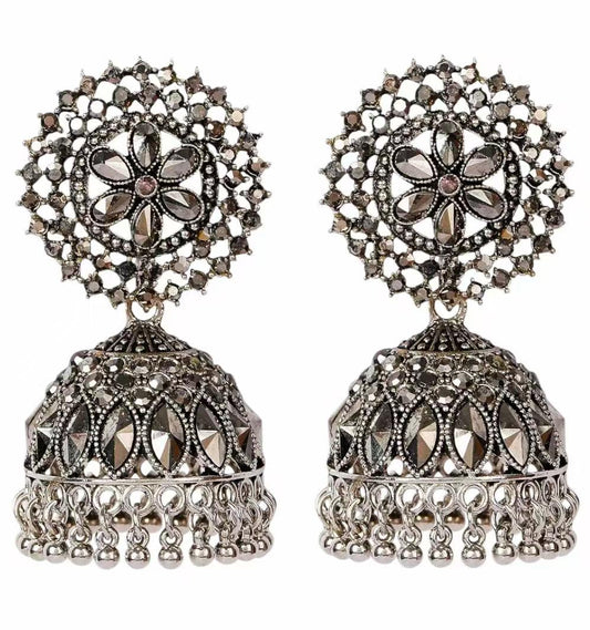 Sparkling Traditions: Handcrafted Jhumki Earrings for Modern Elegance