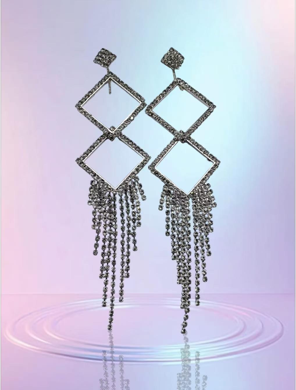 Dreamy Silver-Plated Drop Earrings – Lightweight & Elegant