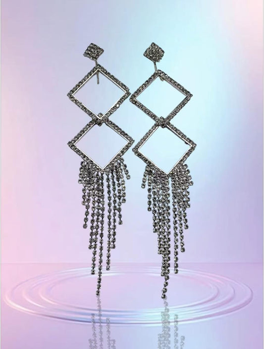 Dreamy Silver-Plated Drop Earrings – Lightweight & Elegant