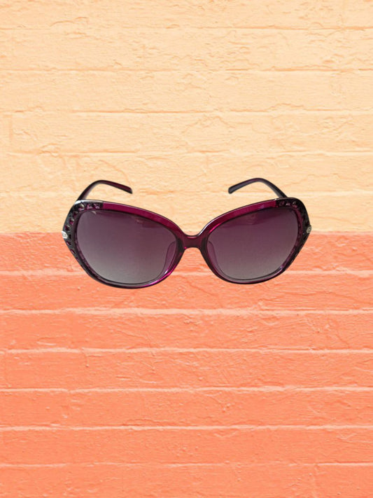 Enchanté Chic Shades Sunglasses