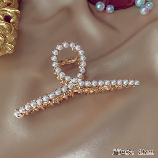 Golden Pearl Hair Claw Clip – Elegant Korean Large Hair Accessory for Women & Girls Golden Large Metal Pearl Hair Clutcher hair Claw Hair Accessories For Women Girls (Pack Of 1) Large