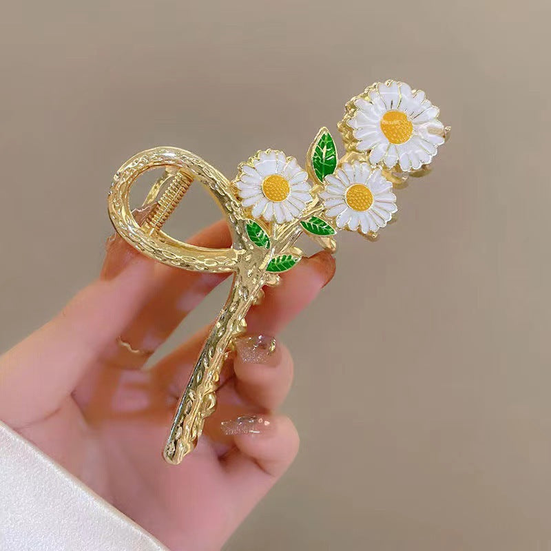 Daisy Bloom Hair Claw Clip  Golden Daisy Flower Hair Claw Clip – Stylish Floral Hair Accessory for Women & Girls
