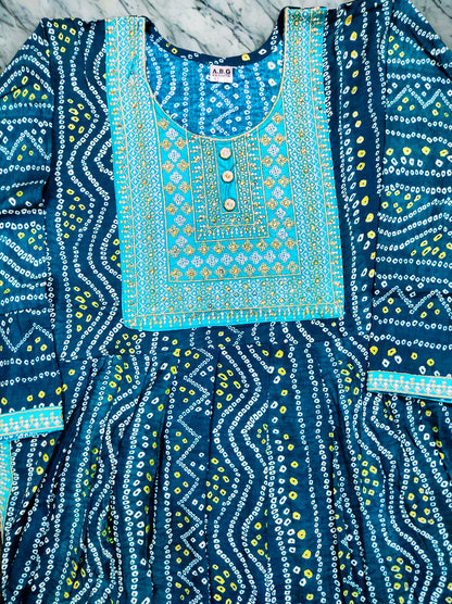 Beautiful Embroidered Ethnic Kurta Set for Women